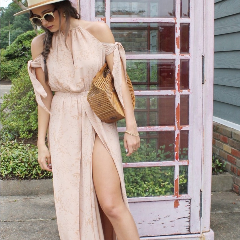 The Jetset Diaries Sierra Maxi Dress Size M